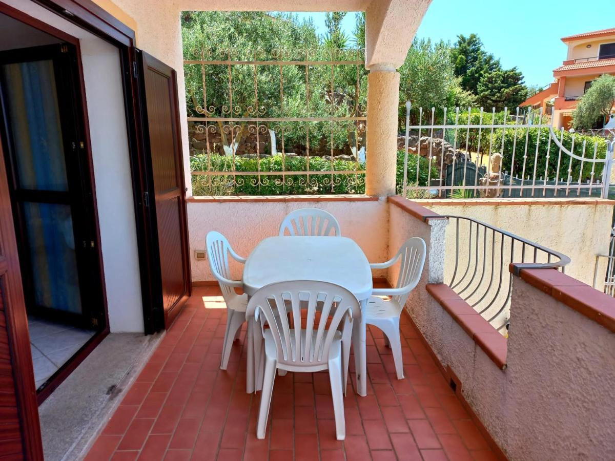 Residence L'Ancora Кастелсардо Екстериор снимка