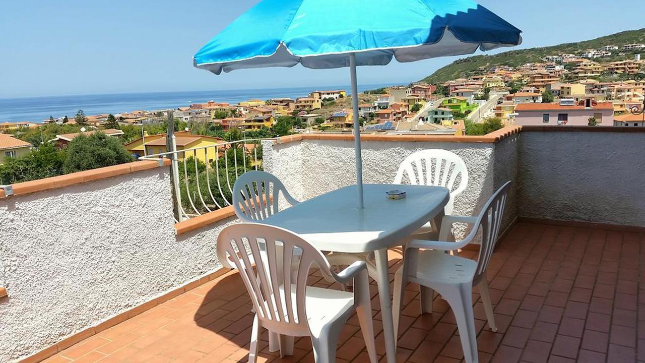 Residence L'Ancora Кастелсардо Екстериор снимка